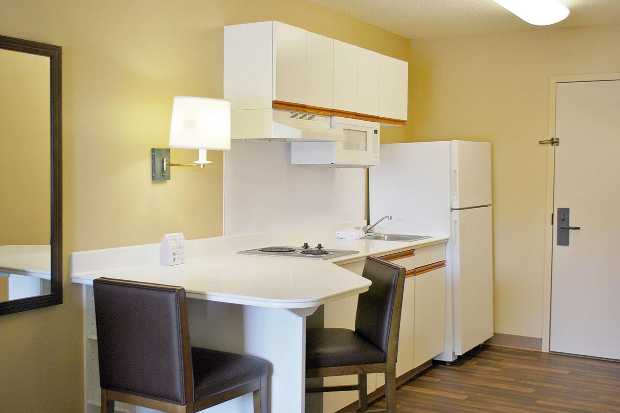Extended Stay America Suites - Atlanta - Marietta - Powers Ferry Rd Sandy Springs Kültér fotó