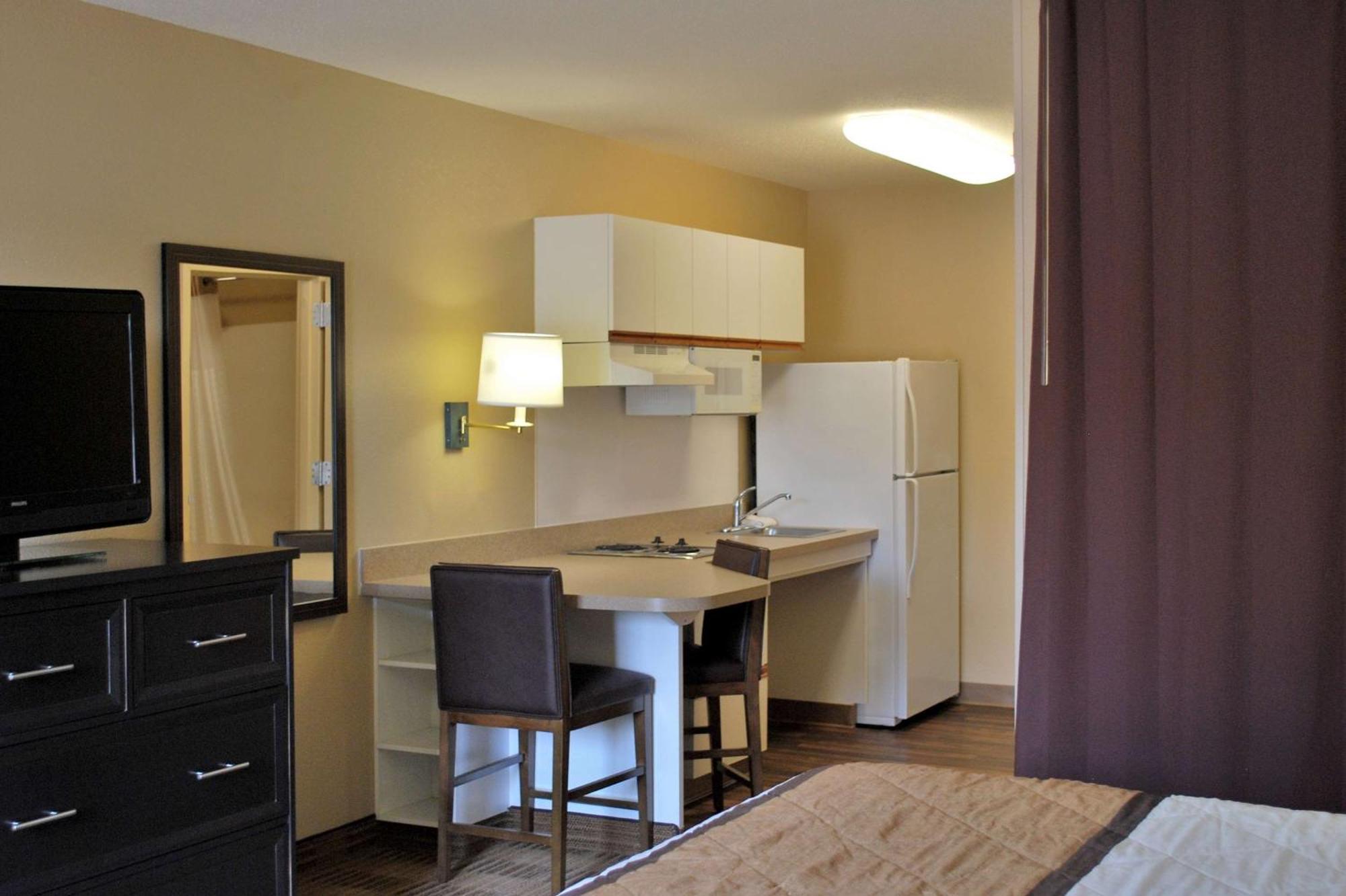 Extended Stay America Suites - Atlanta - Marietta - Powers Ferry Rd Sandy Springs Kültér fotó
