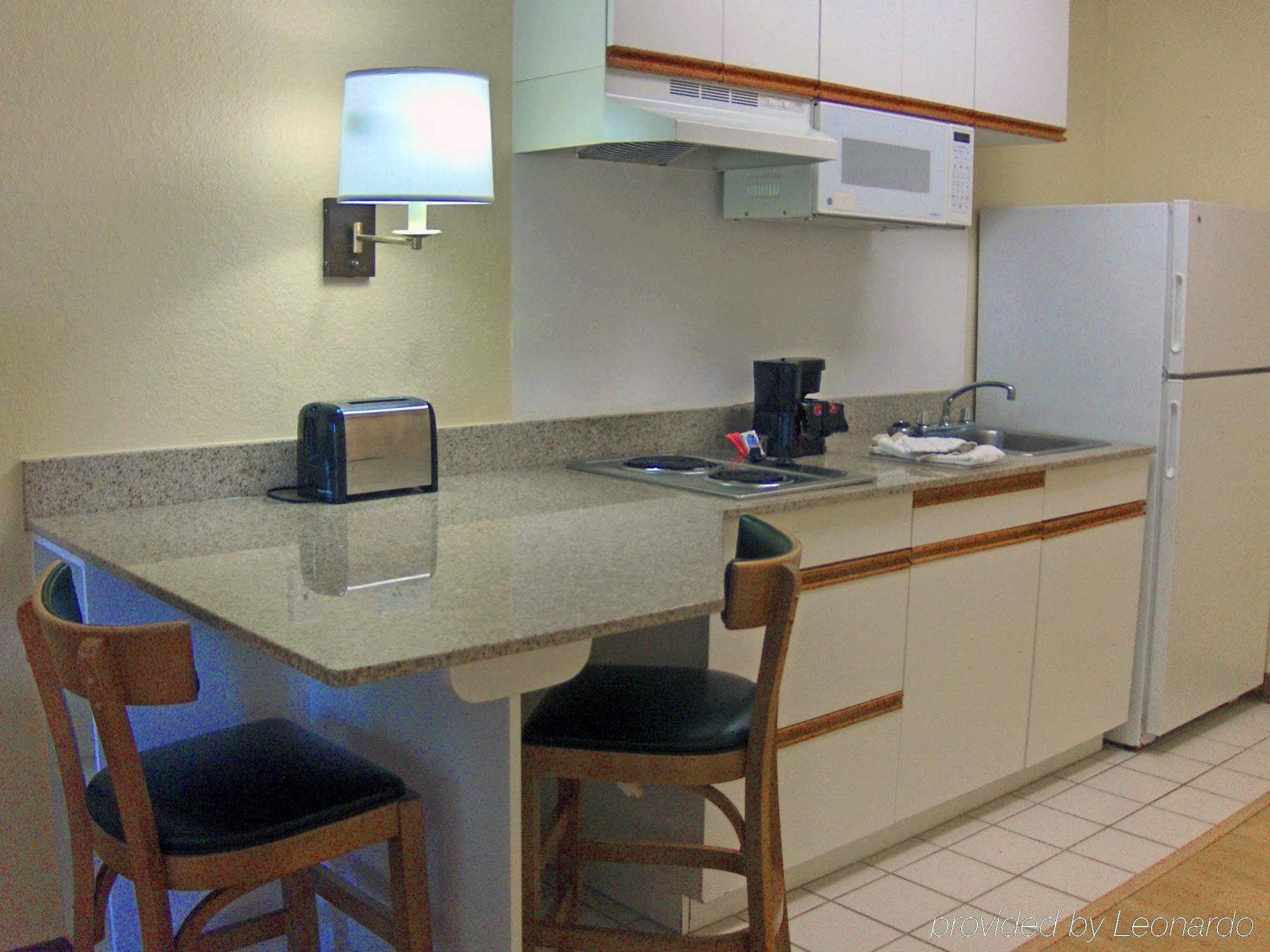 Extended Stay America Suites - Atlanta - Marietta - Powers Ferry Rd Sandy Springs Kültér fotó